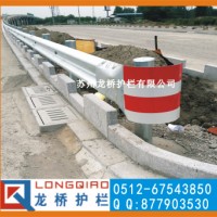 淄博高速公路護欄 淄博公路波形梁鋼護欄 龍橋生產